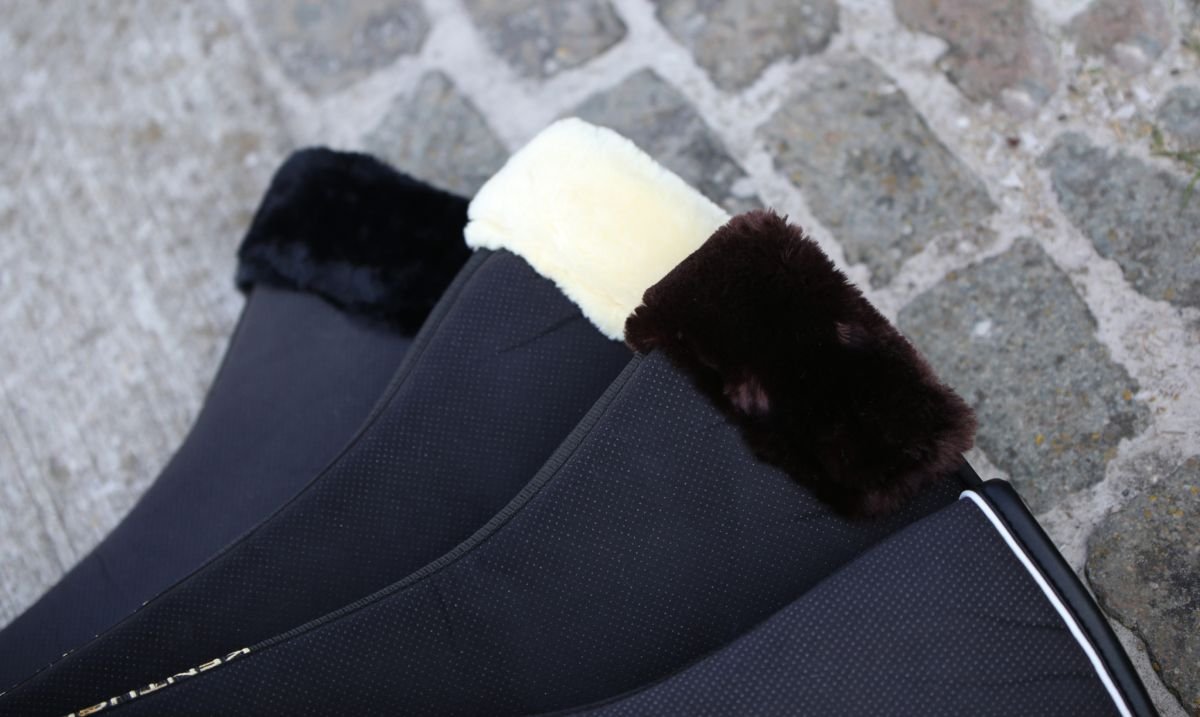 Kentucky Horsewear Sattelpad SHEEPSKIN ANATOMIC ABSORB natur