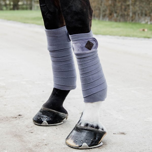Kentucky Horsewear Fleecebandagen SAMT purple
