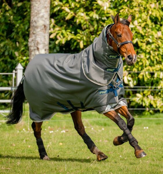 Horseware Weidedecke AMIGO BRAVO 12 PLUS 400g, shadow/navy/haze