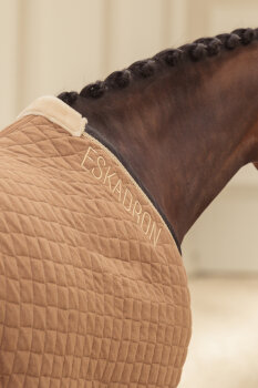 Eskadron Abschwitzdecke ACRYLIC QUILTED (Heritage2024) almond 135